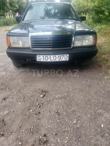 Mercedes 190-2