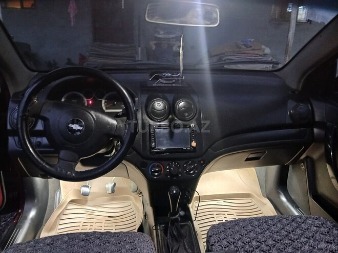 Chevrolet Aveo-2