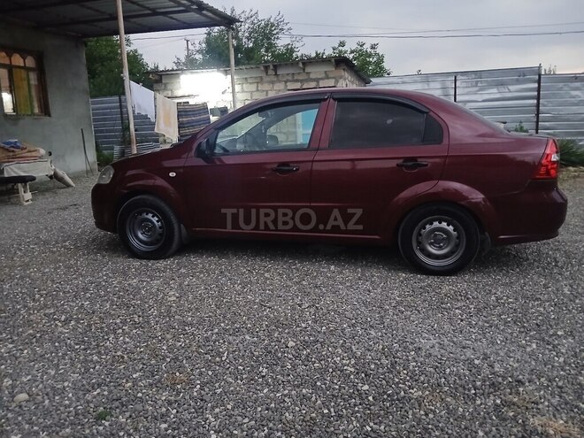Chevrolet Aveo-6