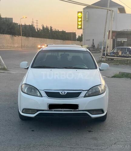 Daewoo Gentra-1