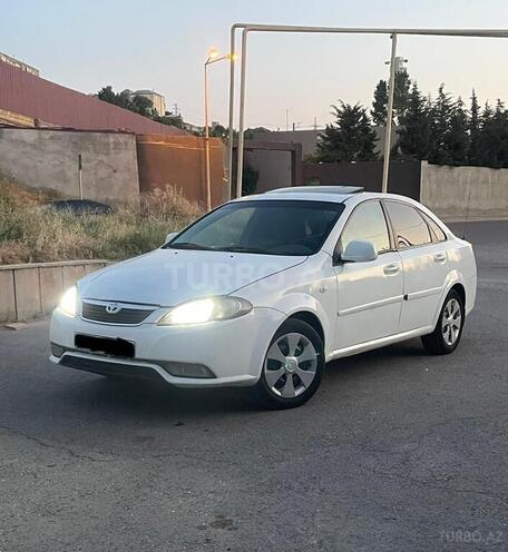 Daewoo Gentra-11