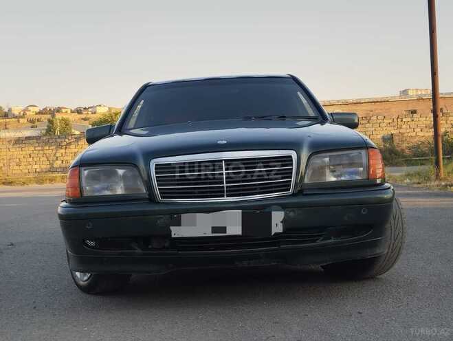 Mercedes C 200-1