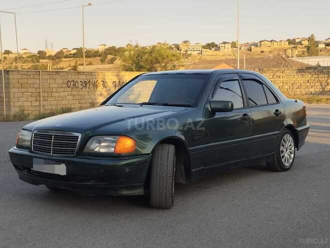 Mercedes C 200-2