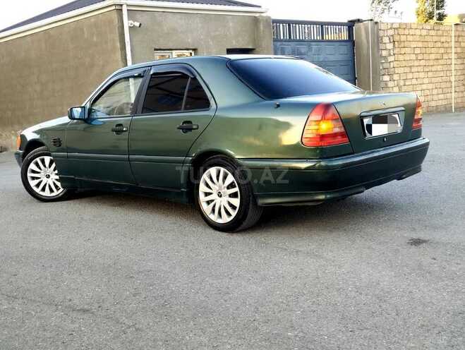 Mercedes C 200-4