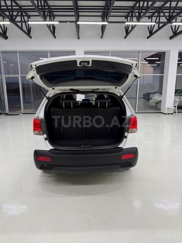 Kia Sorento-9