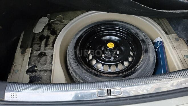 Volkswagen Passat-10