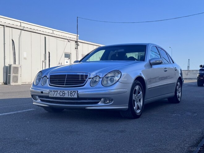 Mercedes E 220-5