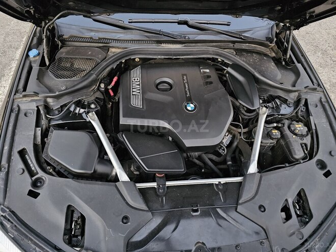 BMW 530-13