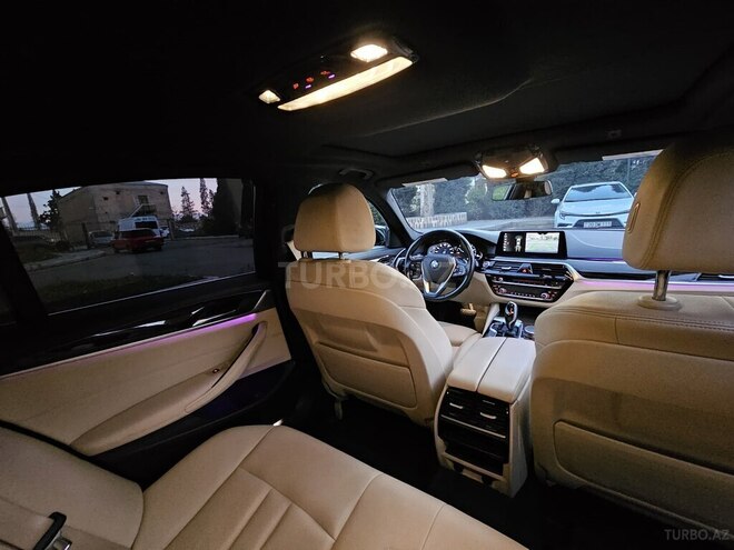 BMW 530-11