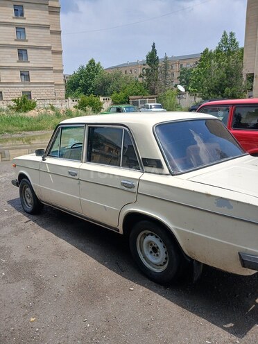 LADA (VAZ) 2106-4