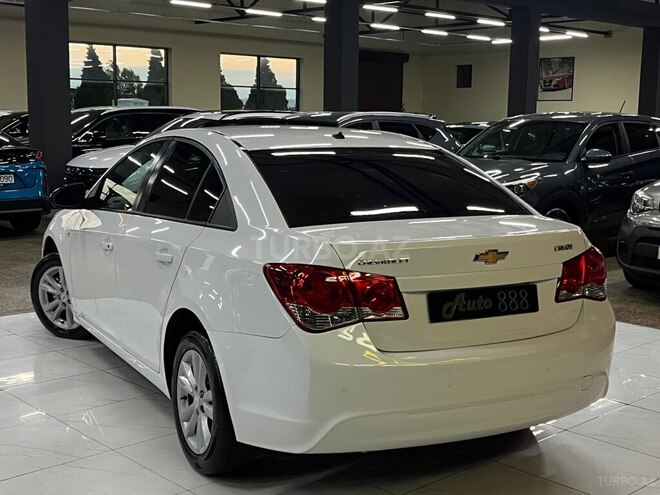 Chevrolet Cruze-3