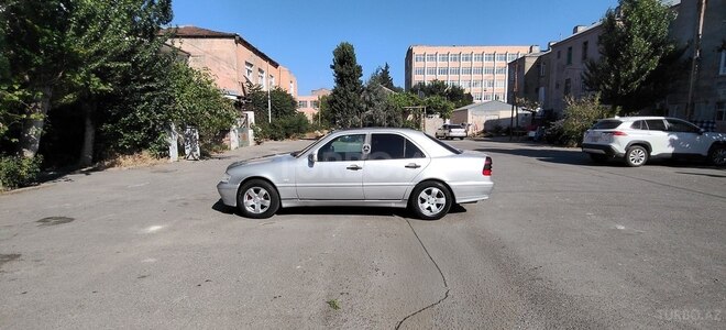 Mercedes C 200-5