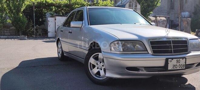 Mercedes C 200-3