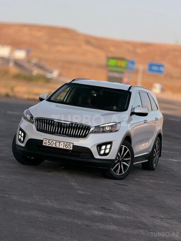 Kia Sorento-1