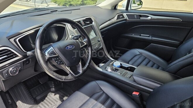 Ford Fusion (North America)-3