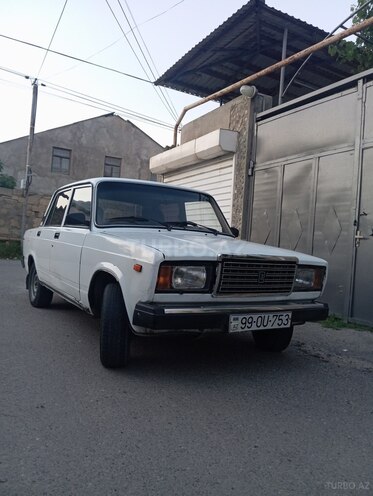 LADA (VAZ) 2107-1