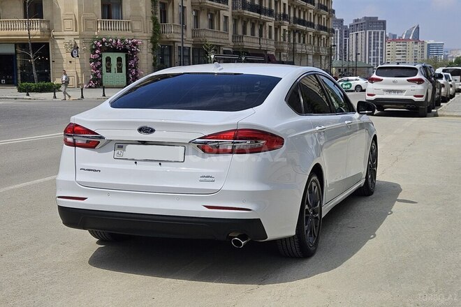 Ford Fusion (North America)-5