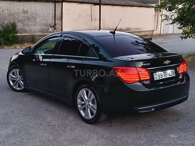 Chevrolet Cruze-5