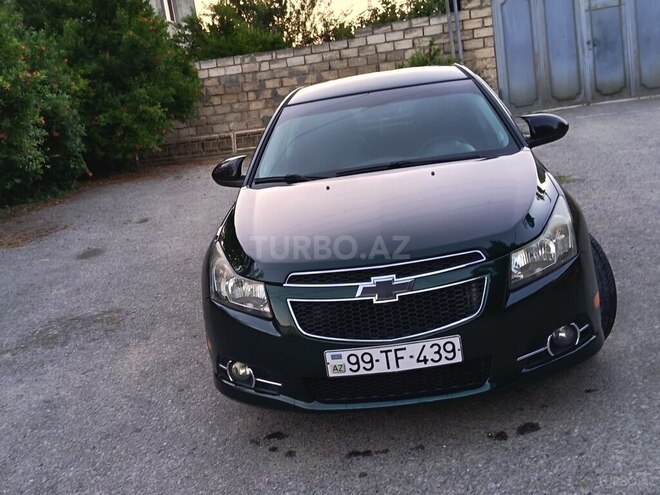 Chevrolet Cruze-13