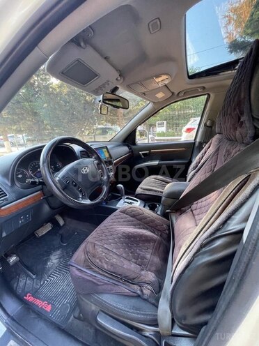 Hyundai Santa Fe-14