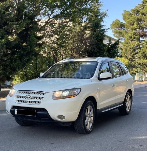 Hyundai Santa Fe-9