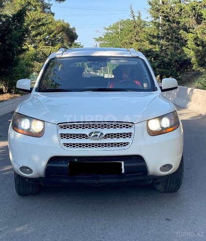 Hyundai Santa Fe-10