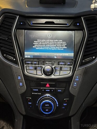 Hyundai Santa Fe-12