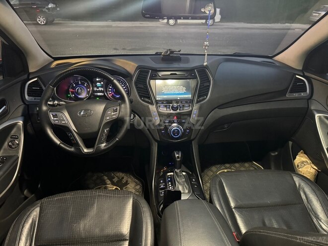 Hyundai Santa Fe-9