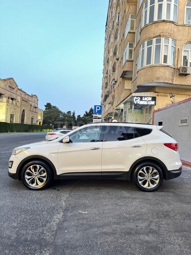 Hyundai Santa Fe-8