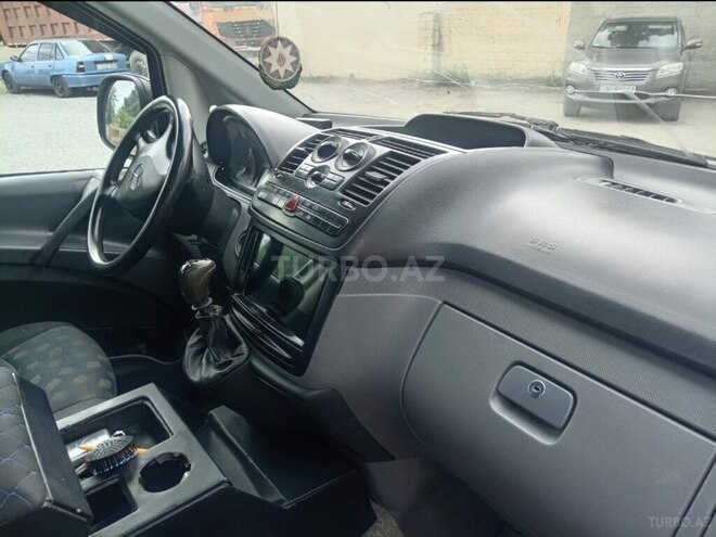 Mercedes Vito 111 CDI-8