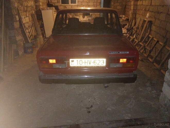 LADA (VAZ) 2107-2