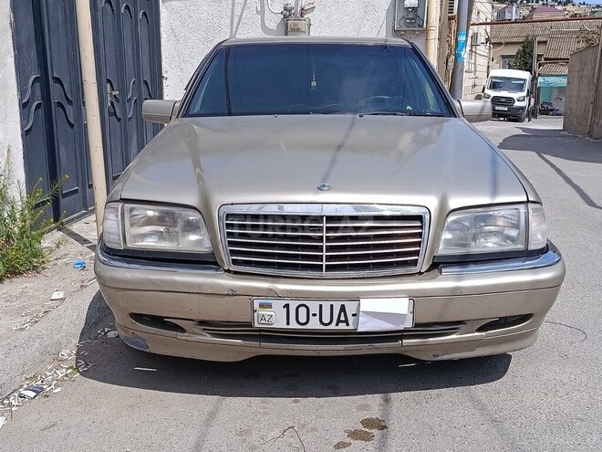 Mercedes C 180-1
