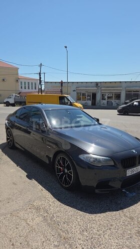 BMW 528-9