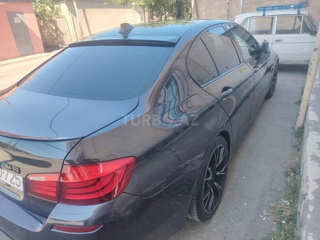 BMW 528-11