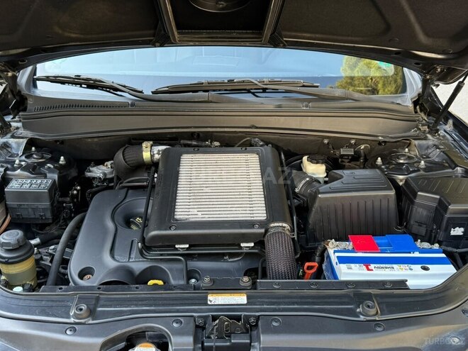 Hyundai Santa Fe-11