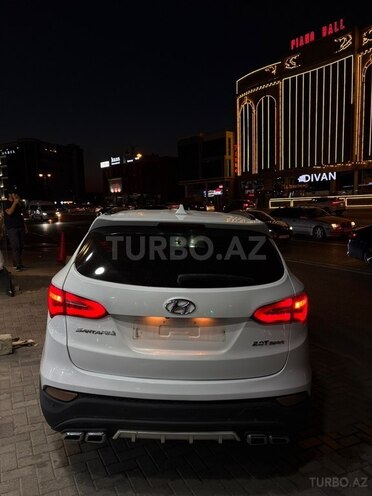 Hyundai Santa Fe-3