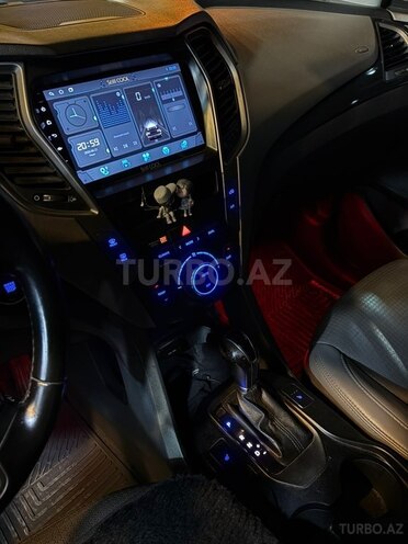 Hyundai Santa Fe-7