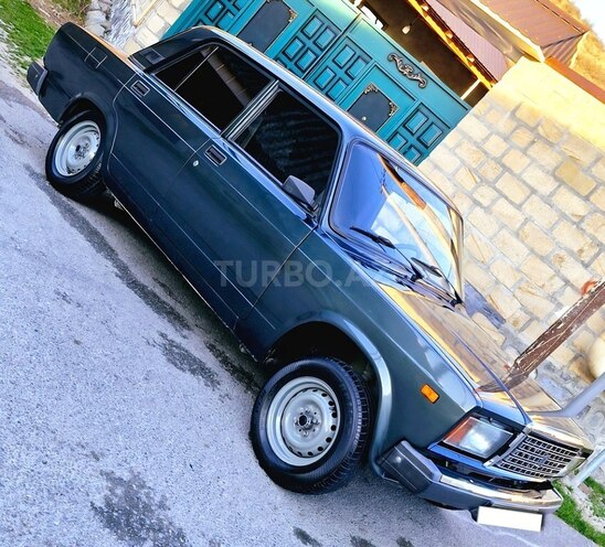 LADA (VAZ) 2107-4