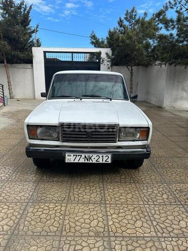 LADA (VAZ) 2107-1