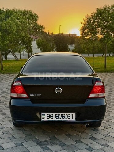 Nissan Sunny-8
