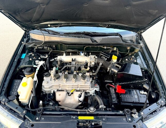 Nissan Sunny-21