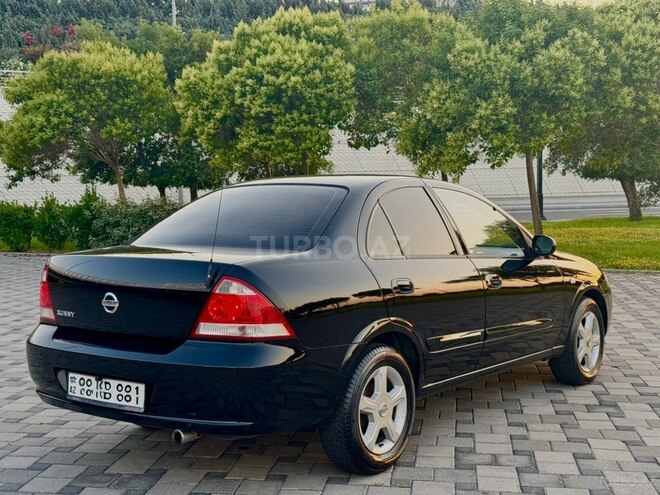 Nissan Sunny-9