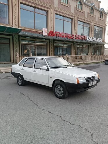 LADA (VAZ) 21099-5