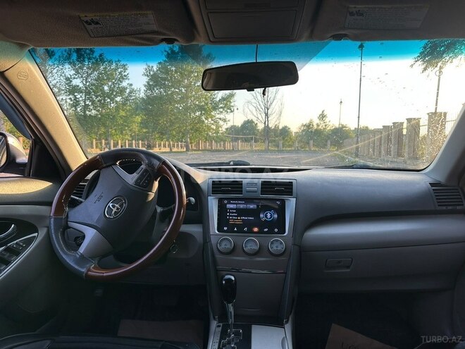 Toyota Camry-10