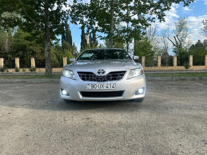 Toyota Camry-1