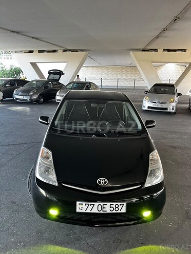 Toyota Prius-1