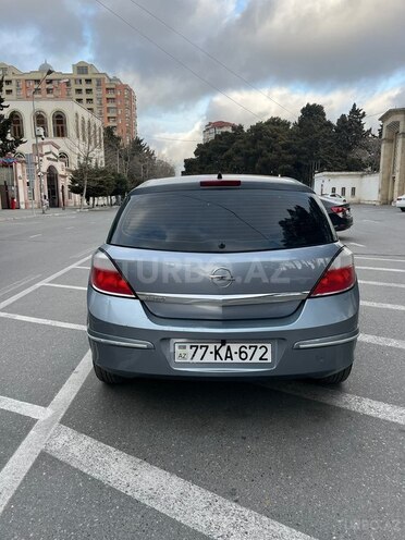 Opel Astra-2