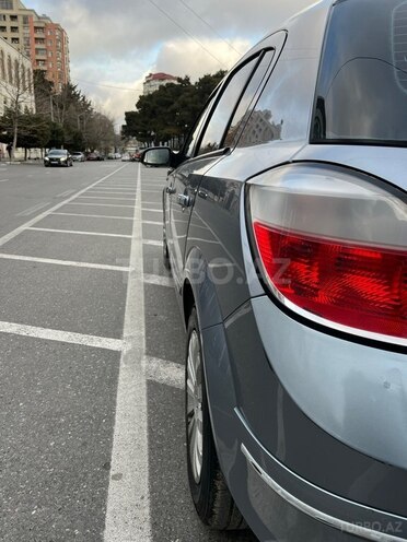Opel Astra-9