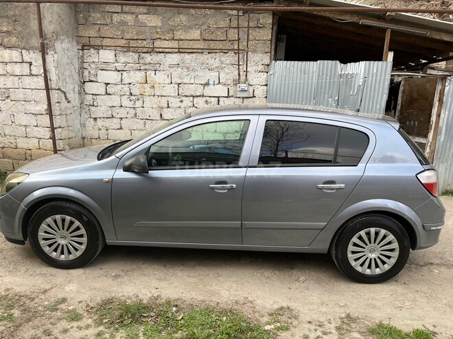 Opel Astra-10