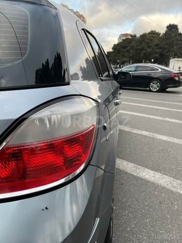 Opel Astra-8